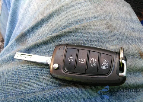 2019 Hyundai Accent Se из США, поврежденный, VIN 3KPC24A34KE072921